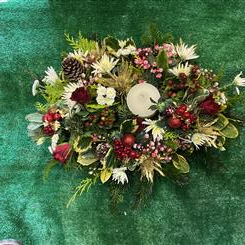 Christmas Table Centre - Red